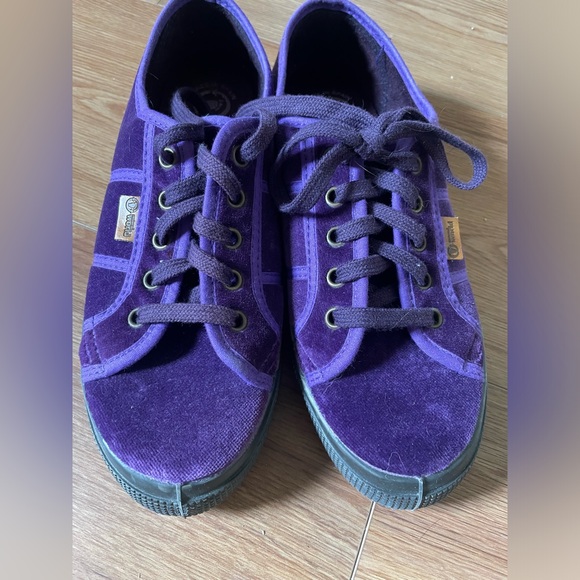 Natural World purple velvet shoes, size 38 (US 7) - Picture 4 of 12